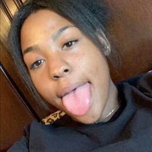 Meet your Posher, Jc